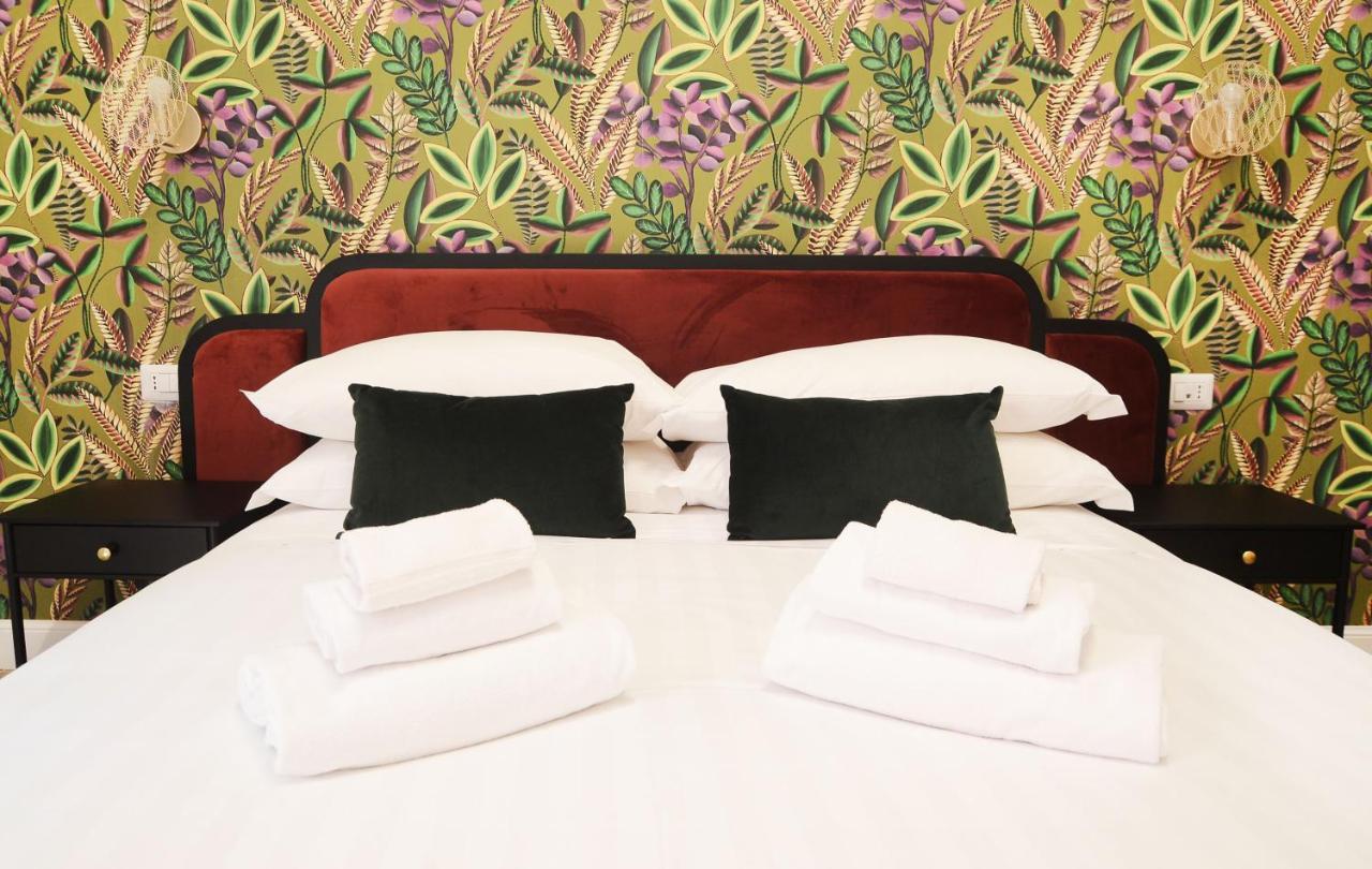 רומא San Cosimato 40 Guesthouse מראה חיצוני תמונה